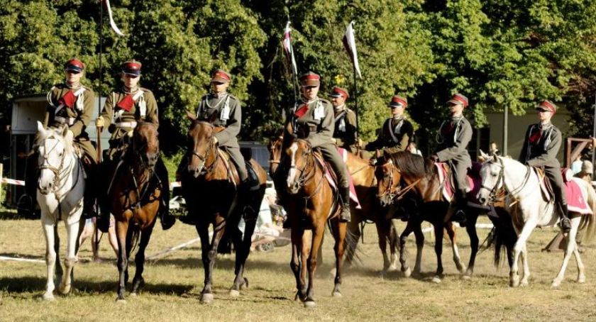 Wiktoria 1920. Historie i rekonstrukcje