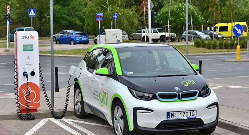 Będą nowe stacje ładowania pojazdów elektrycznych