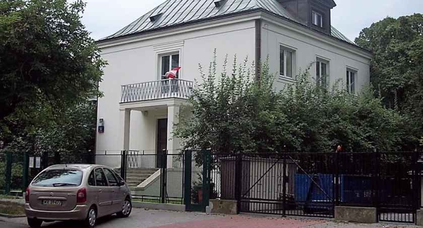 Willa Władysława Broniewskiego przy ul. Dąbrowskiego 51 - muzeum, które żyje