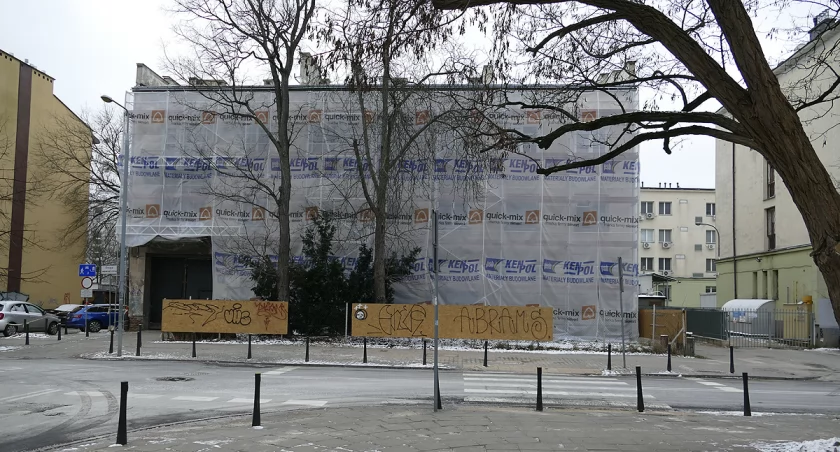 zdjęcie Kamienica przy ulicy Stępińskiej 17
