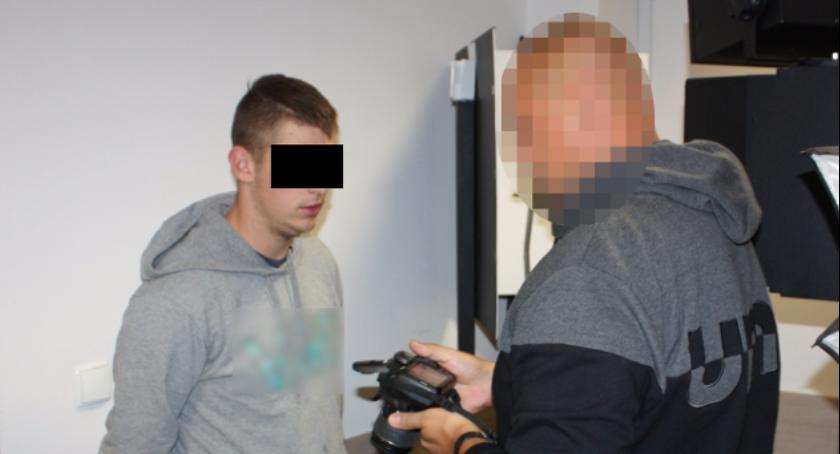 Gang nastolatków, udających policjantów, został rozbity! Najmłodszy ma 13 lat!