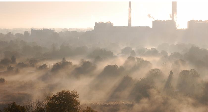 ZNOWU SMOG: niezdrowe powietrze nad Mokotowem. Jeśli nie musicie, nie wychodźcie z domu!