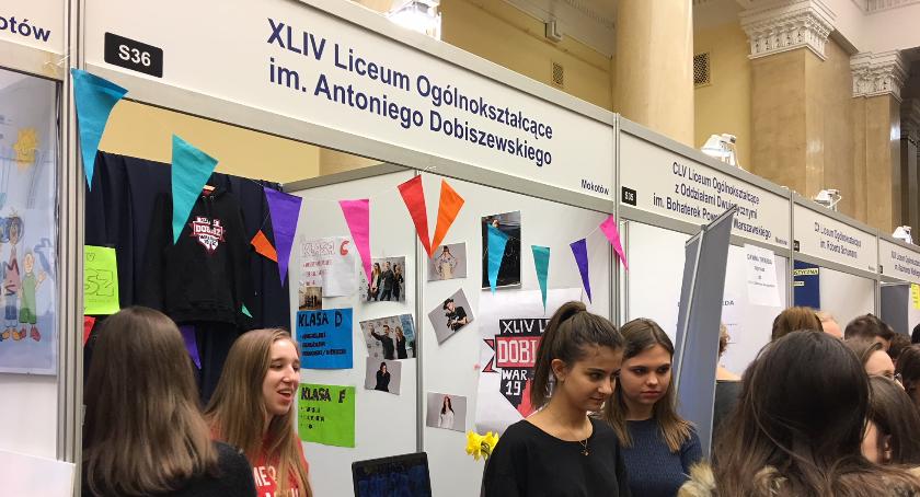 XLIV Liceum Ogólnokształcące im. Antoniego Dobiszewskiego – już po dekomunizacji!