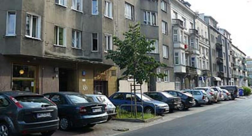 Mieszkańcy Narbutta mobilizują się do konsultacji w sprawie przyszłości ich ulicy. Kto zwycięży?
