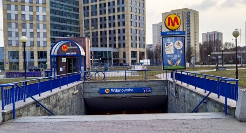 Warszawskim metrem jeździ coraz więcej młodych ludzi. Ale Wilanowska zdeklasowana przez Plac Wilsona...