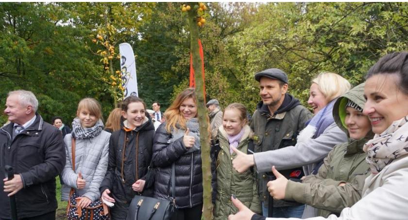 Ogólnopolskie Święto Drzewa rozpoczęło swą 16. odsłonę na terenie Służewskiego Domu Kultury