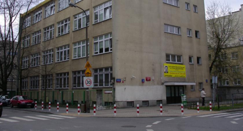 Wyniki z komisji mokotowskich spływają powoli, ale systematycznie. Oto dość reprezentatywne wyniki