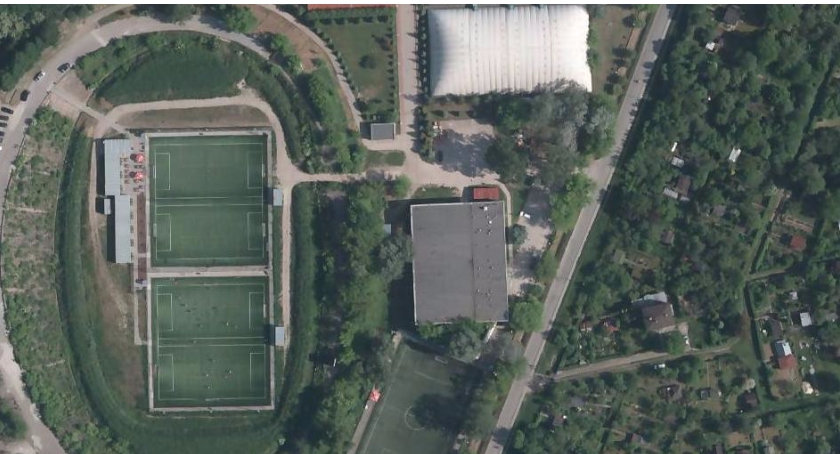 Konkurs na rewitalizację stadionu Warszawianki okazał się zabawą towarzyską!