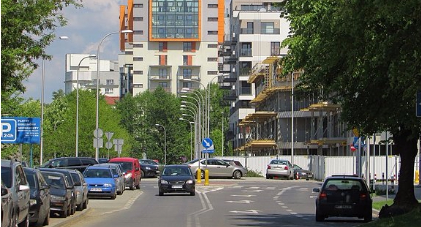 Ulice Suwak i Woronicza zostaną przedłużone, skończy się paraliż na Służewcu?