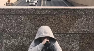 Nocna sprzedaż alkoholu wciąż budzi kontrowersje