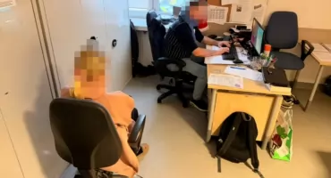 Zatrudniona do sprzątania - 